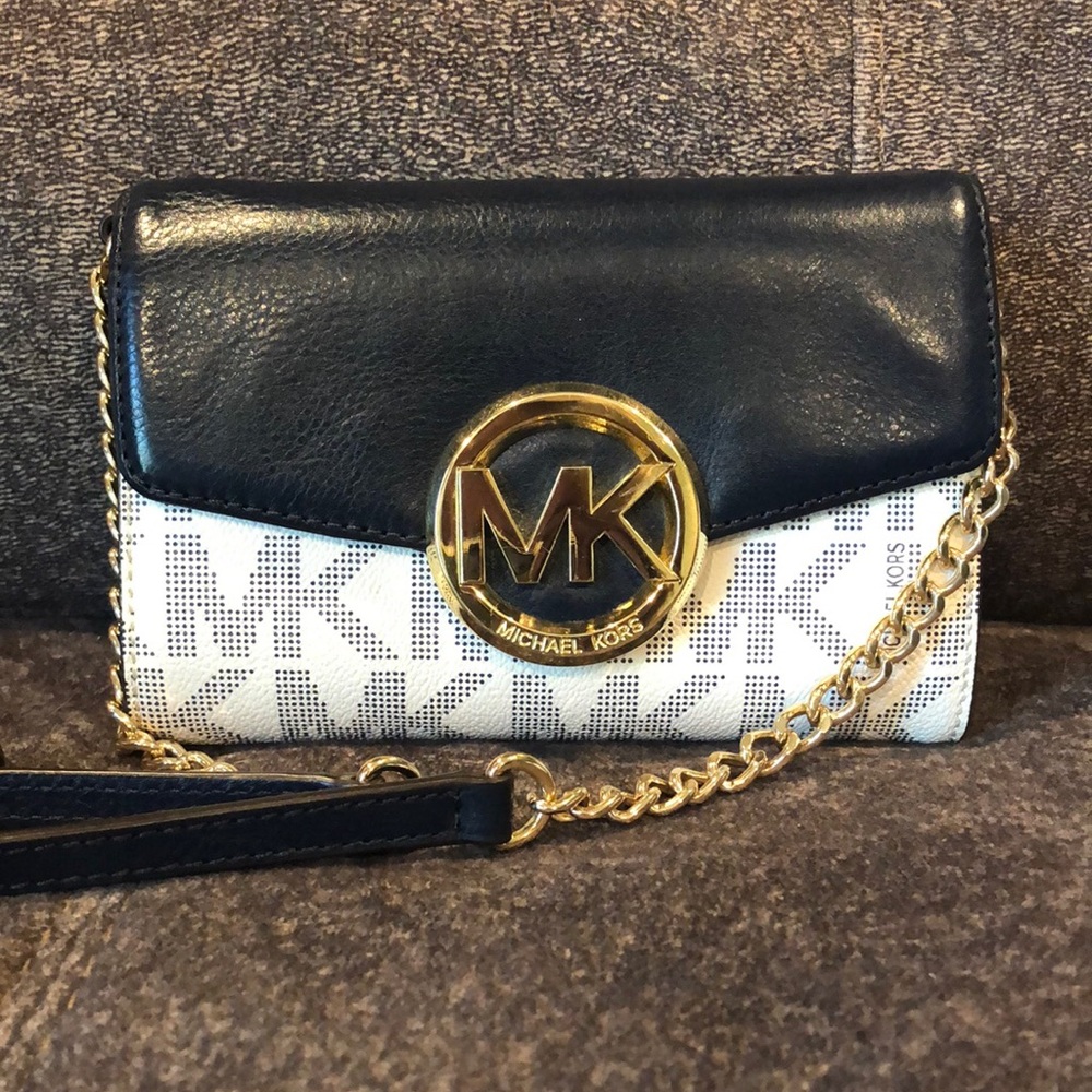 Michael Kors crossbody